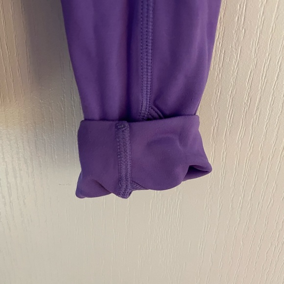 Lululemon long sleeve women’s shirt size4 - Picture 2 of 4